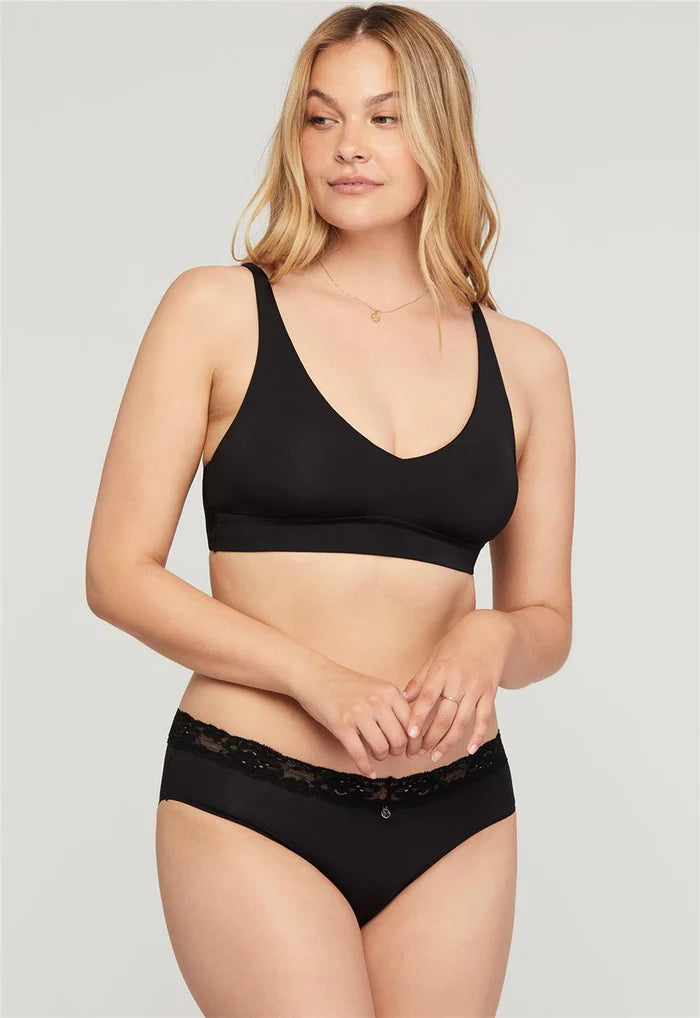 9335 Black - Mysa Cup-Sized Bralette