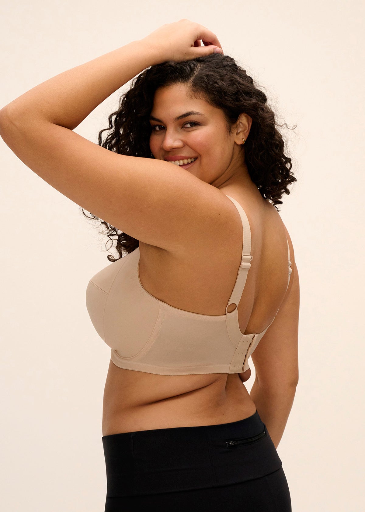 EL8041 Nude - Energise UW Sports Bra