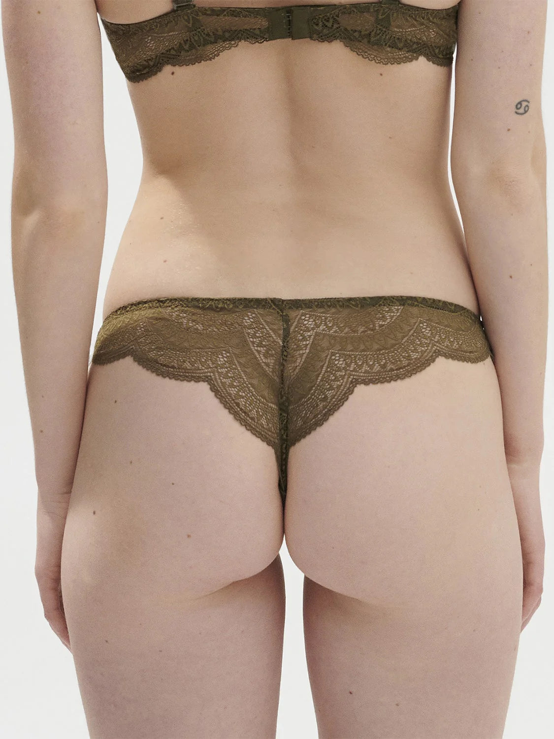 12V710 Vert Aventure - Karma Tanga Panty