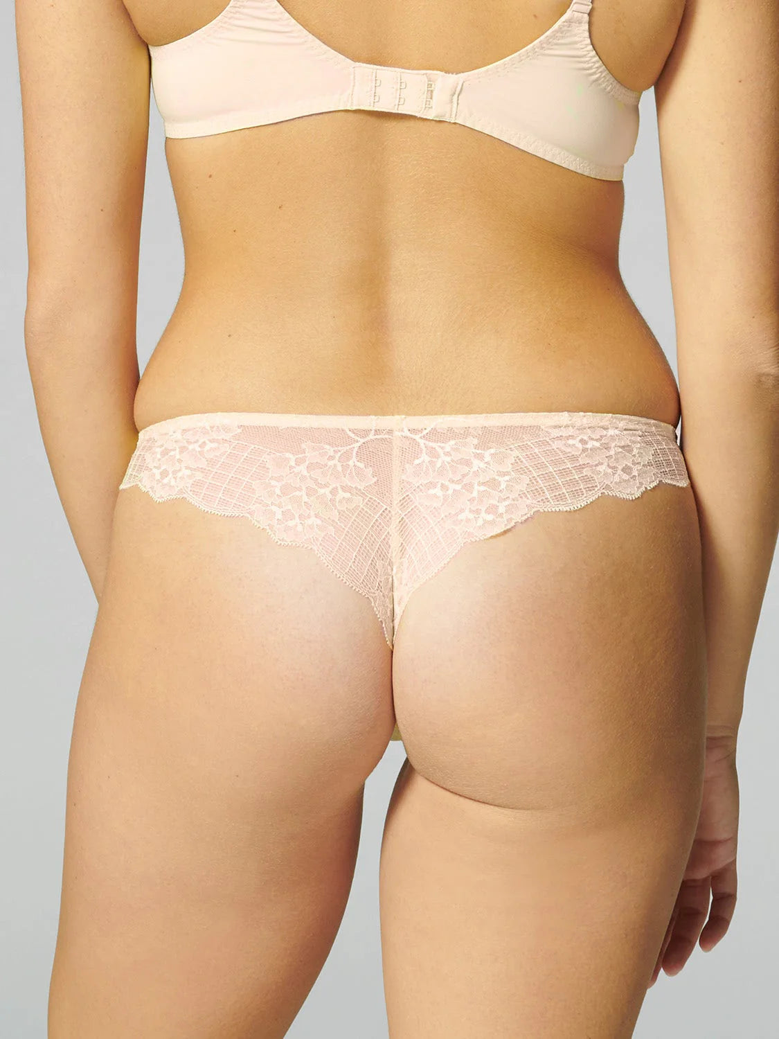 12Z710 Sakura Pink - Reve Tanga Panty