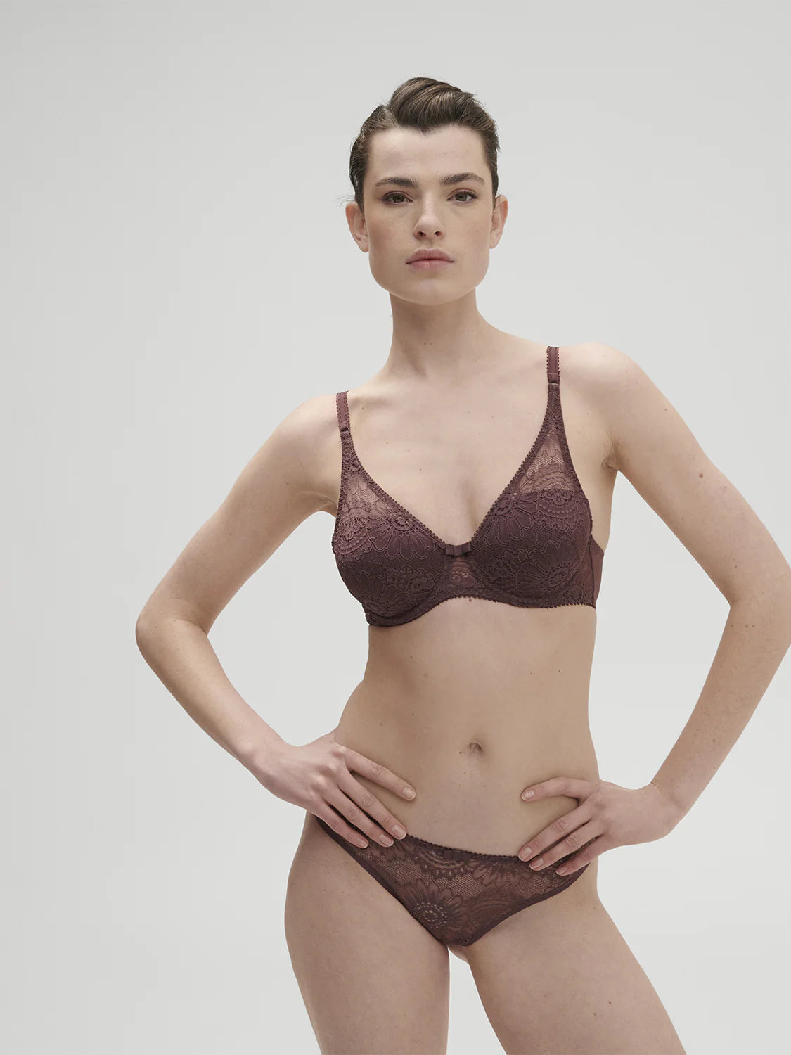 1C3343 Byzantine - Embleme Spacer Bra