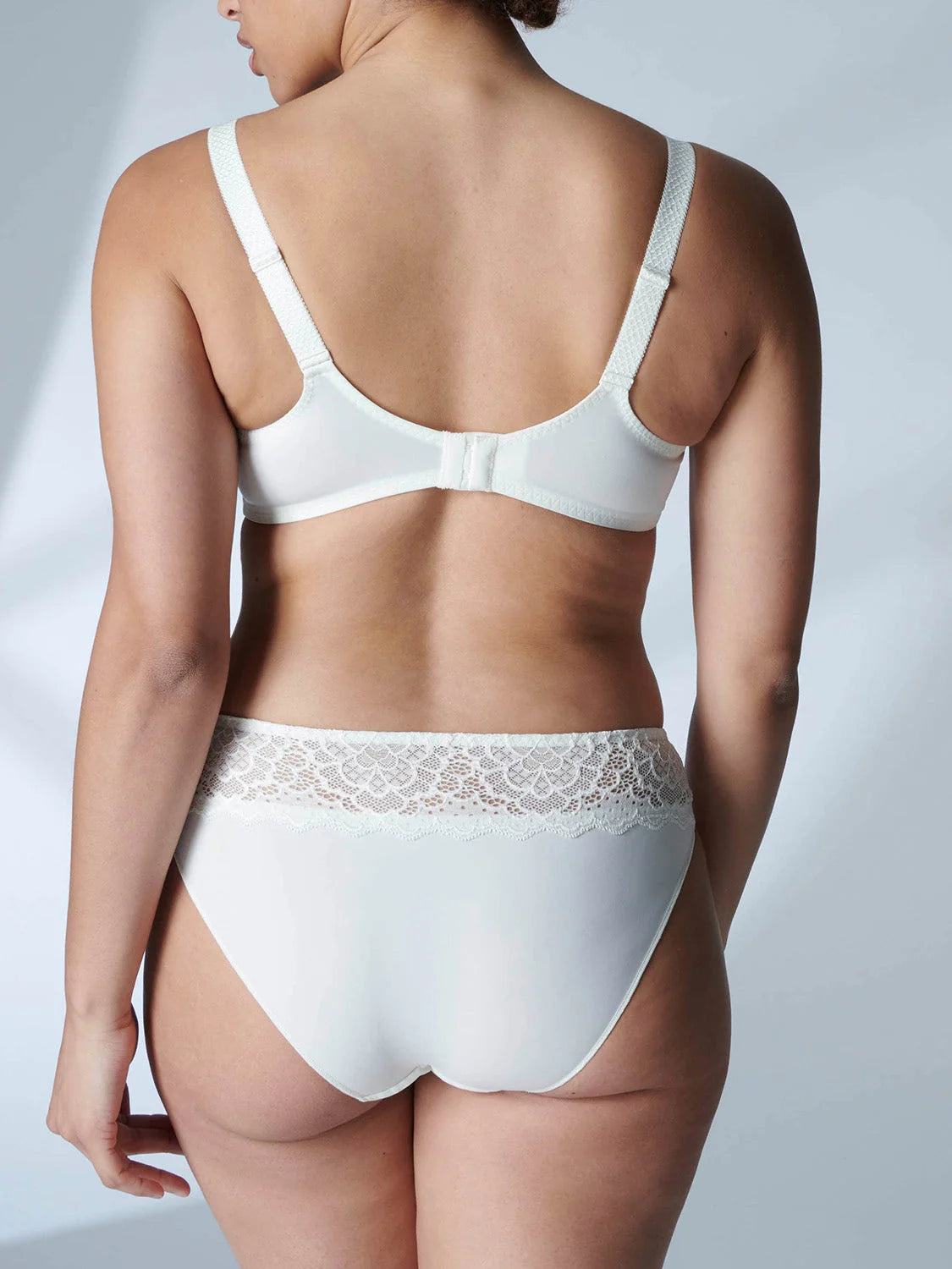 12A720 Ivory - Caresse Bikini
