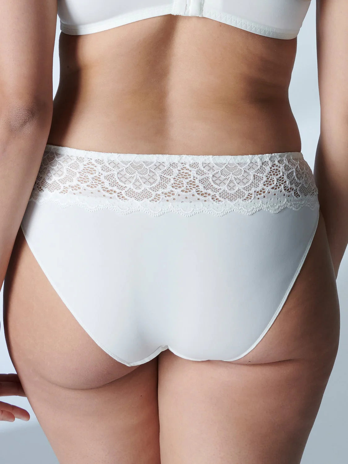 12A720 Ivory - Caresse Bikini