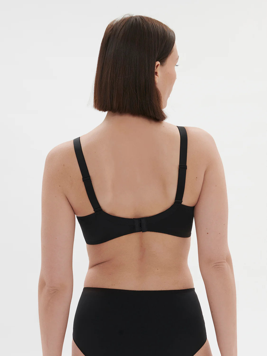 12X319 Gem Black - Delice Sheer Plunge