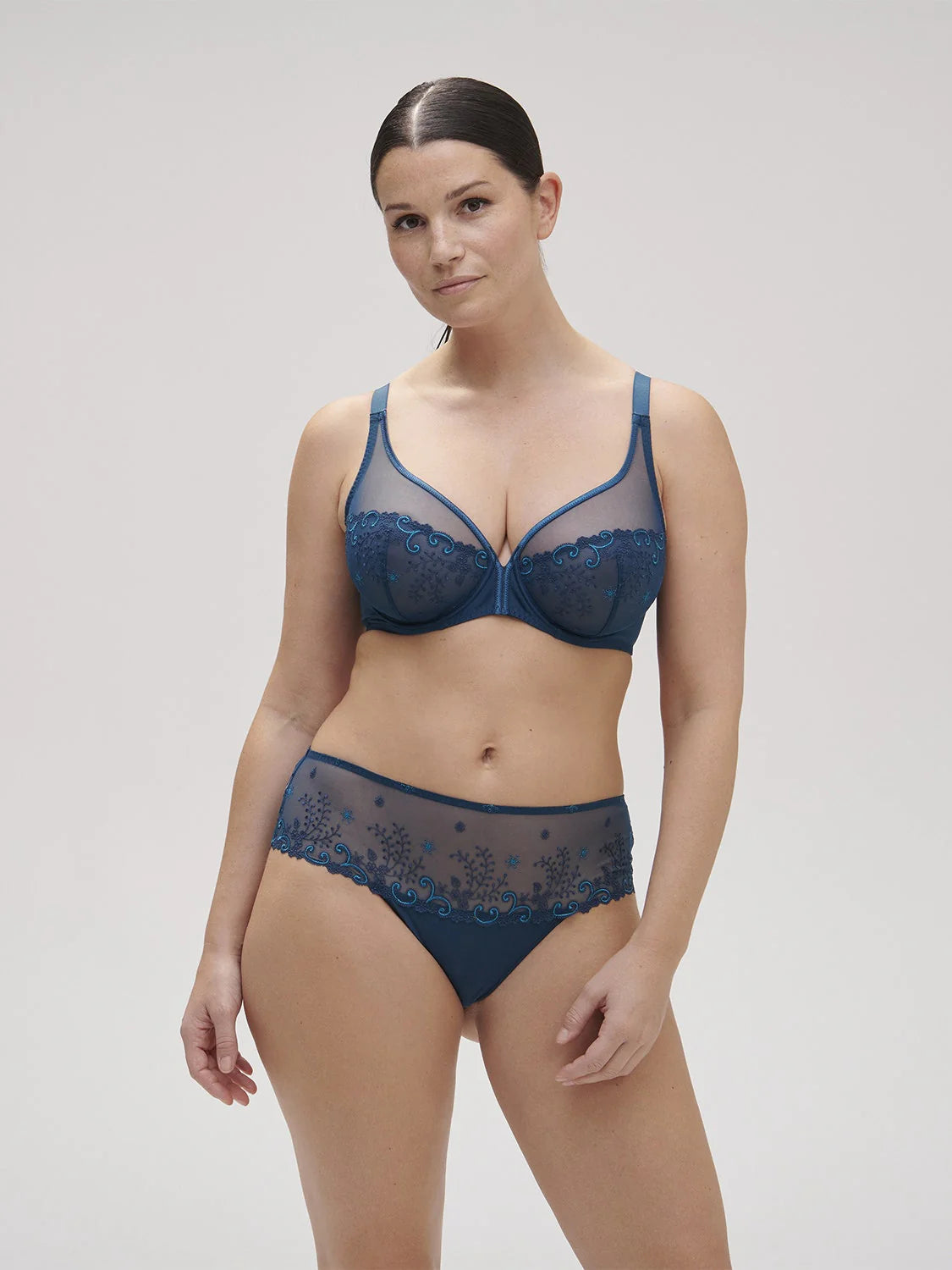 12X319 Bleu Prestige - Delice Sheer Plunge