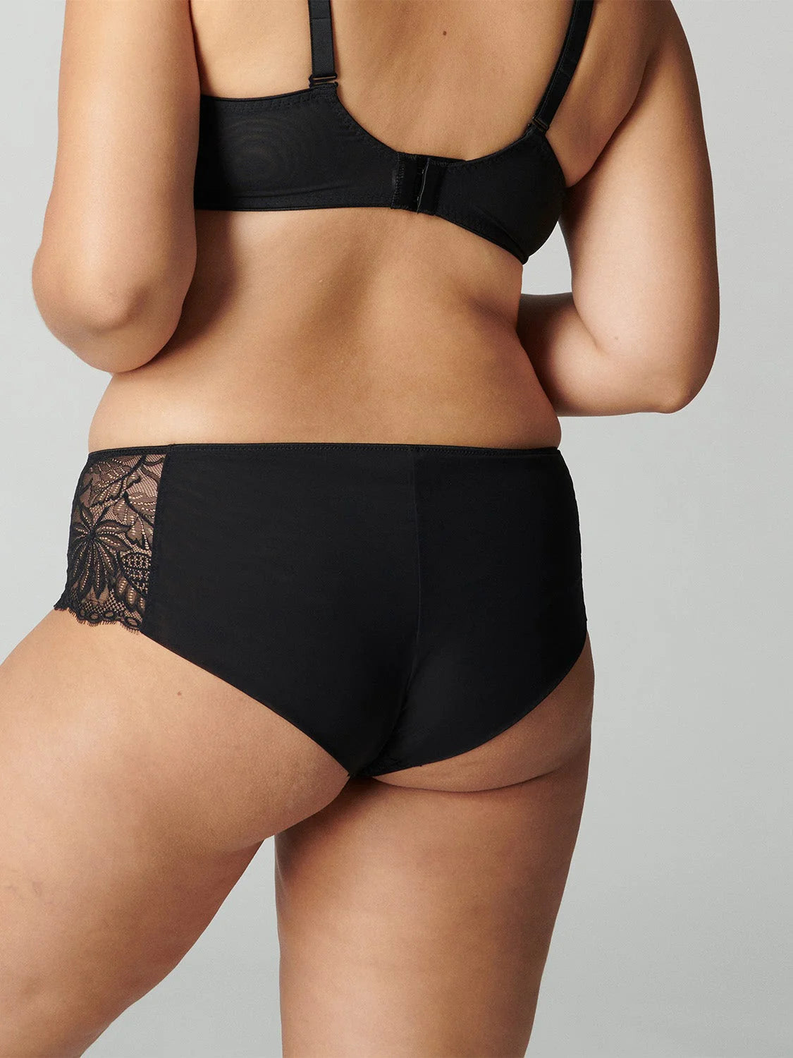 1B3630 Black - Exotica Boyshort Panty
