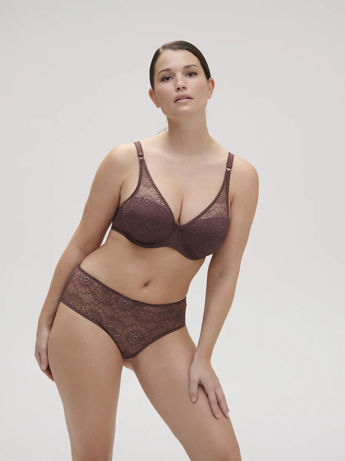 1C3343 Byzantine - Embleme Spacer Bra