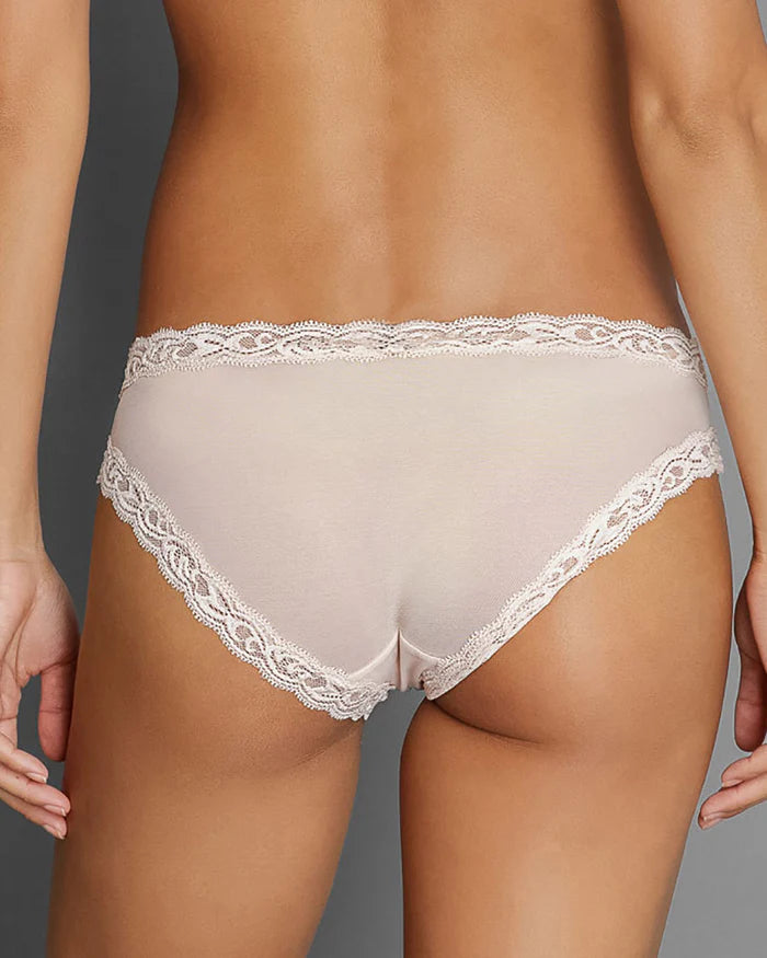 753023 Cameo Rose - Feathers Hipster