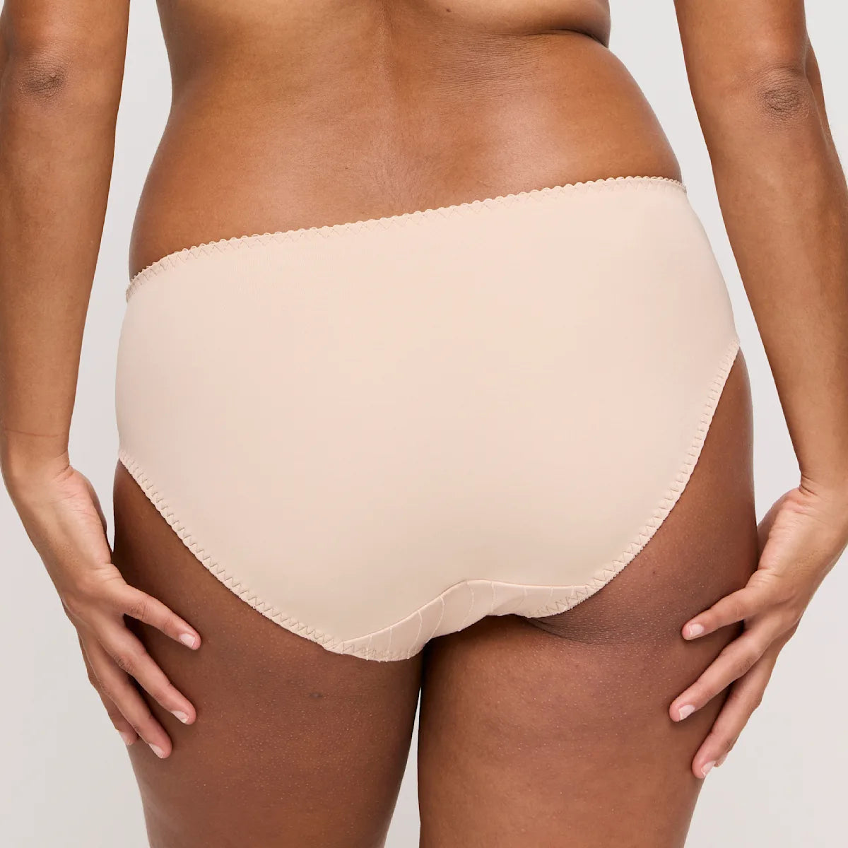 0561811 Caffé Latté - Deauville Full Briefs