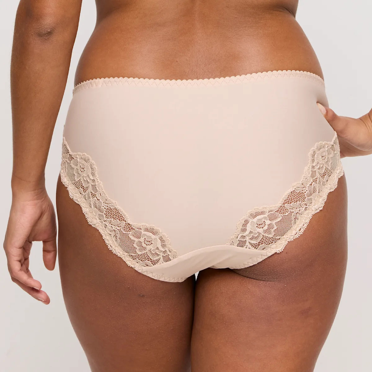 0562126 Caffé Latte - Madison Full Briefs