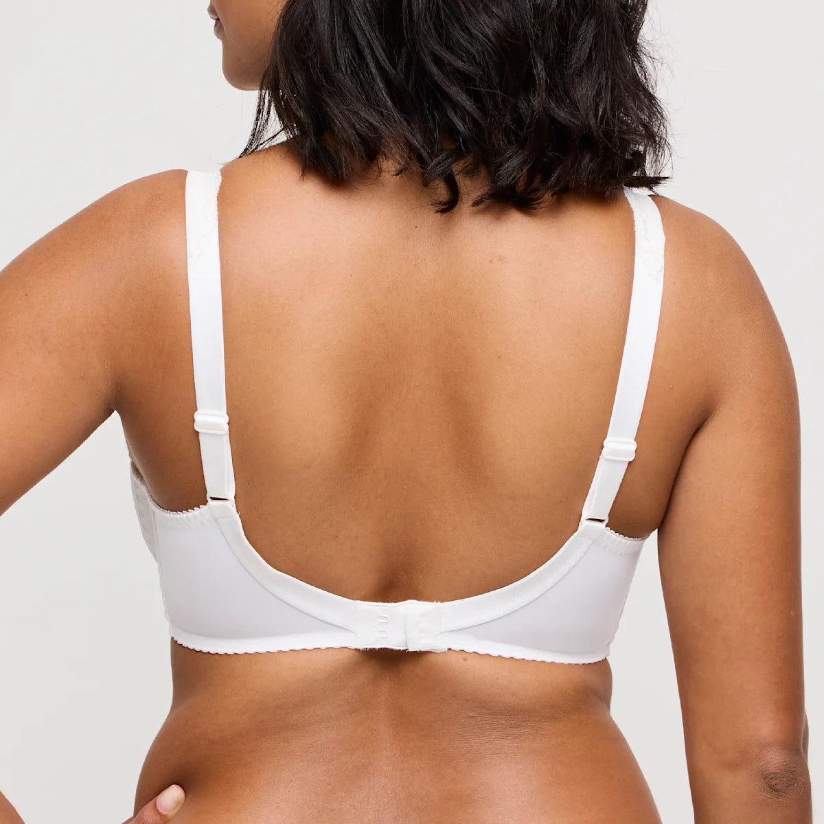0162120/21 Natural - Madison Full Cup Bra