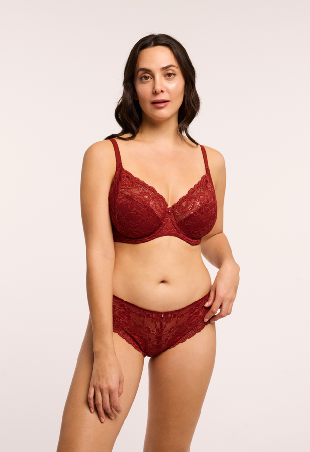 9001 Chili - Signature Lace Brazilian Panty